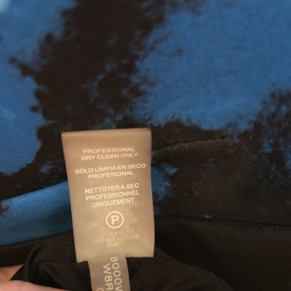 Karl Lagerfeld Sleeveless Dress - Picture 8 of 9